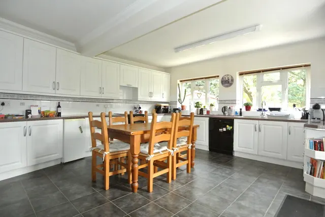 Photo 3 — Ashview Gardens, Ashford, Surrey, TW15 3RE
