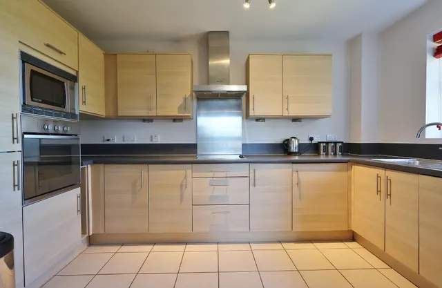 Photo 2 — Caldicott Court, Hitchin
