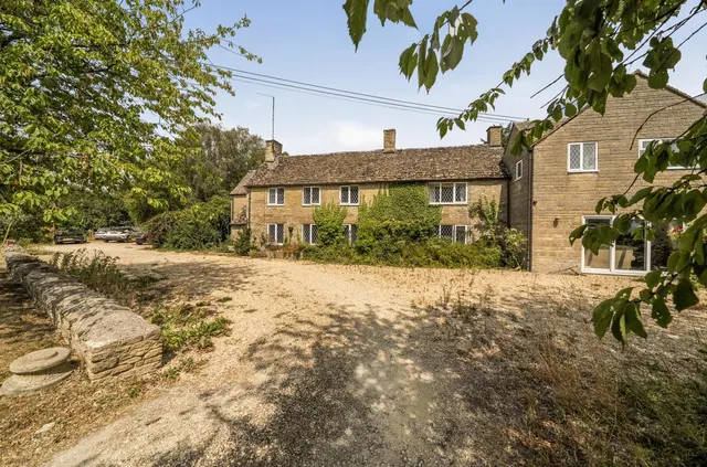 Chelworth Road, Cricklade, SN6, photo 1