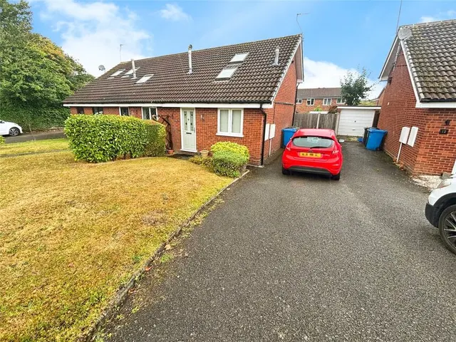 Grasmere Avenue, Perton, Staffordshire, WV6, photo 1