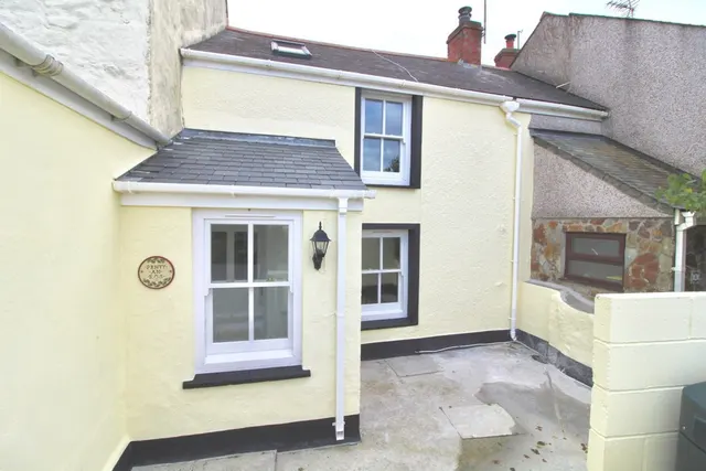 Helston Road, Porkellis, TR13, photo 1