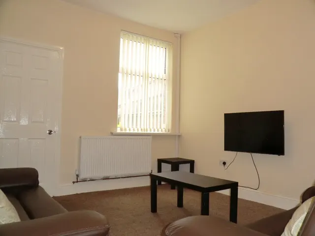 Photo 3 — Steady Income until 2031-HMO Property