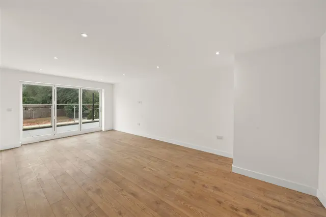 Harefield Road, Uxbridge, photo 2