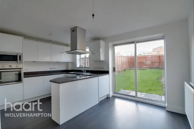 Oulton Mews, Stafford, ST15, photo 1