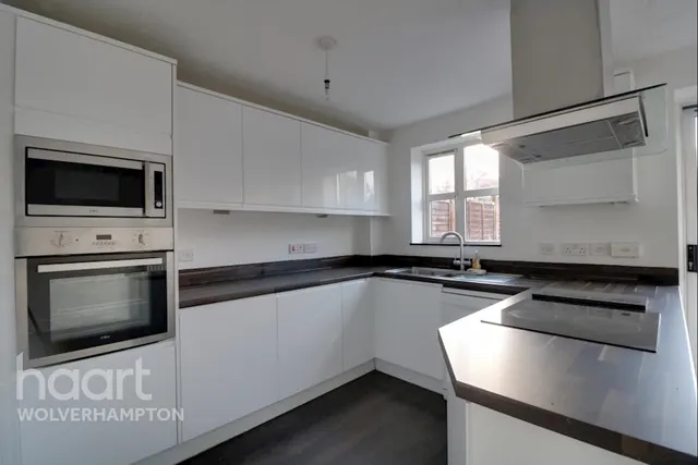 Oulton Mews, Stafford, ST15, photo 2