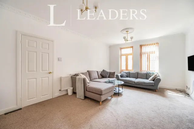 Rawlinson Terrace, Portsmouth, PO1, photo 2