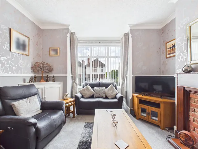 Ash Mount Road, Langley Mill, NG16, photo 2