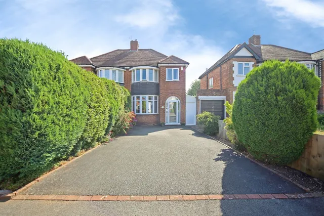 Jeremy Grove, Solihull, B92, photo 1
