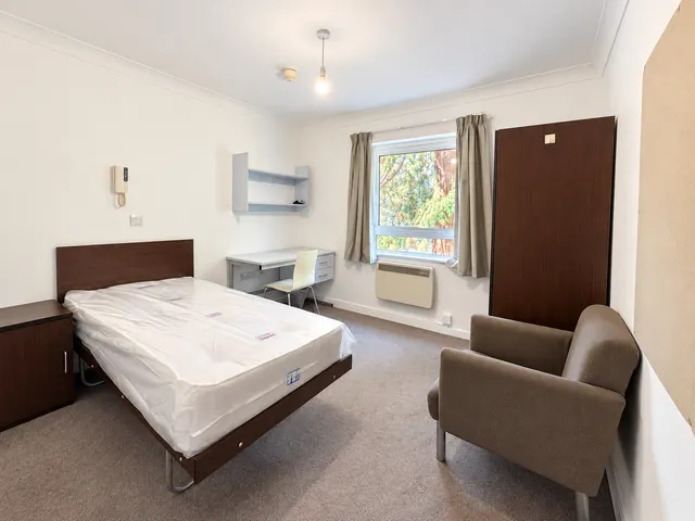 Prudence Lane, Orpington, BR6, photo 1