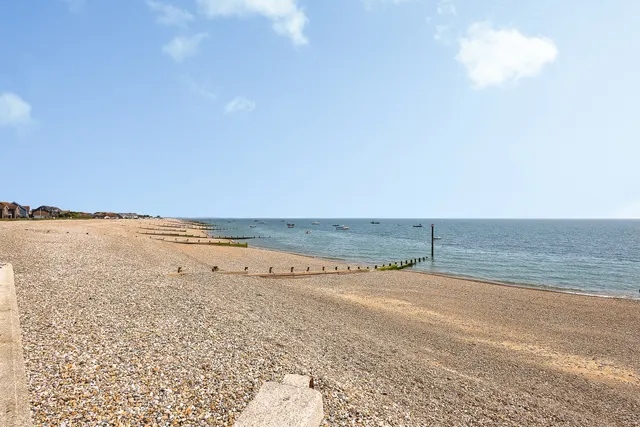 Lifeboat Way, Selsey, PO20, photo 3