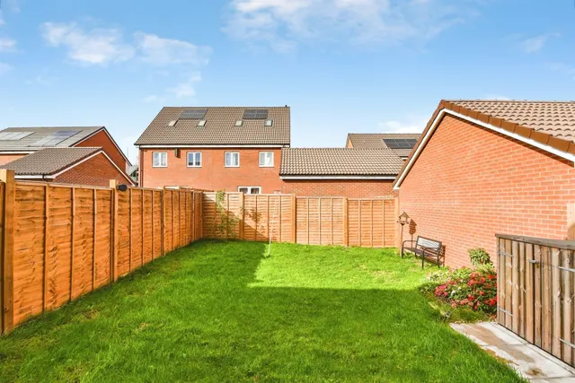 Mercury Way, Warminster, BA12, photo 2