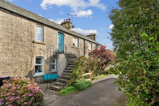 The Square, Dunblane, FK15, photo 1