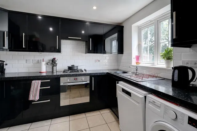 Ellworthy Court, Frome, BA11, photo 3