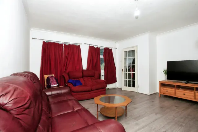 Naseby Close, Peterborough, PE3, photo 1