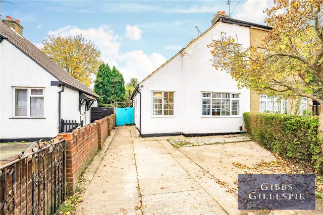 Lonsdale Close, Uxbridge, UB8, photo 1
