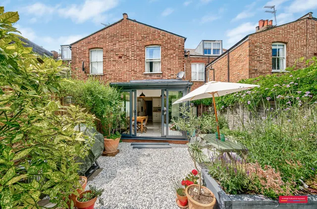 Fortis Green Avenue, London, N2, photo 1
