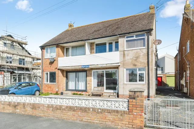 Beach Road, Thornton-Cleveleys, FY5, photo 1