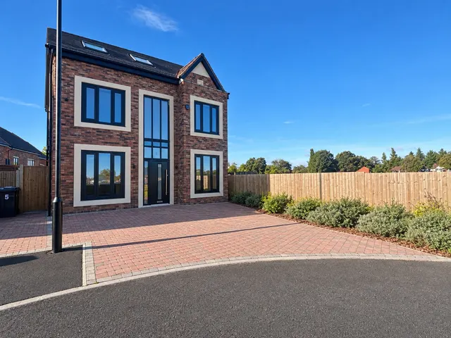 Coleshill Meadow, Birmingham, B36, photo 1