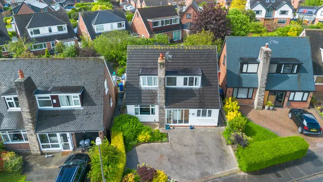 Newlands Drive, Lowton, Warrington, Warrington, WA3 2RY, photo 1
