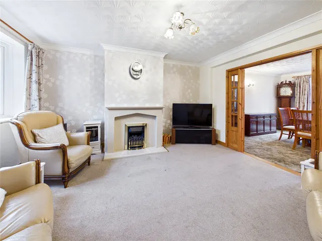 Observer Way, Kelvedon, CO5, photo 3