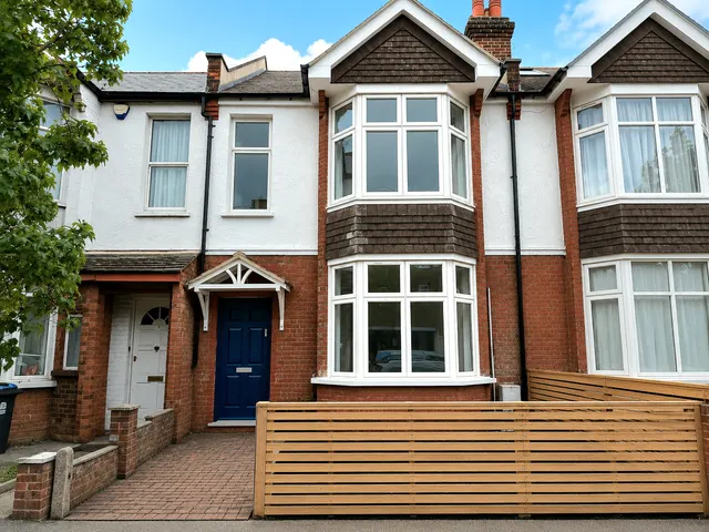 Kingston Road, London, SW20, photo 1