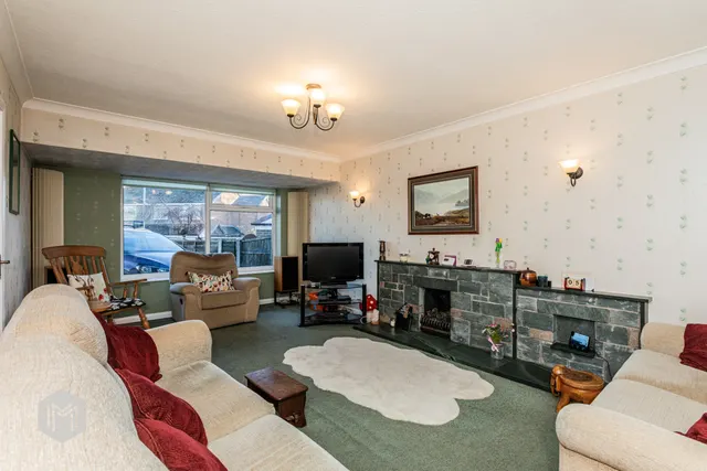 Photo 2 — Kinloch Drive, Bolton, BL1 4LZ