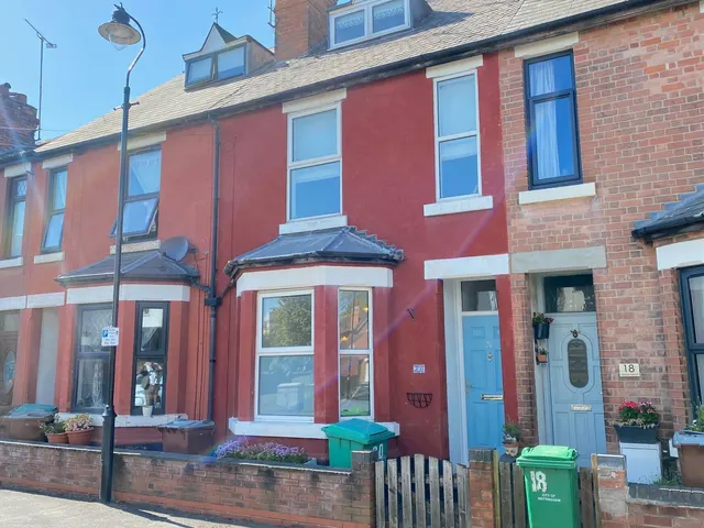 Green Street, The Meadows, NG2, photo 1