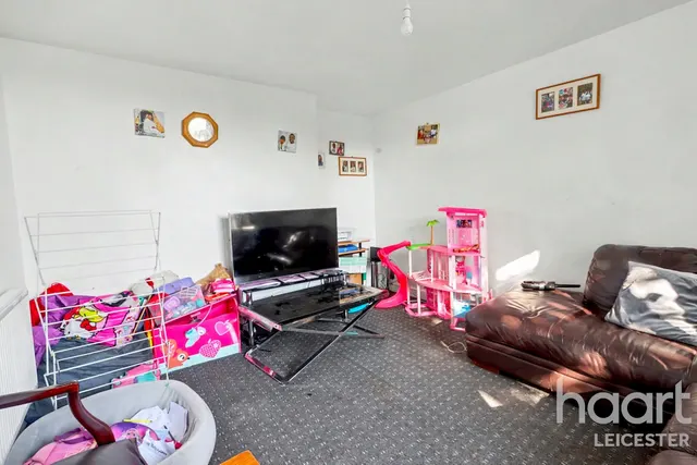 Netherhall Road, Leicester, LE5, photo 2