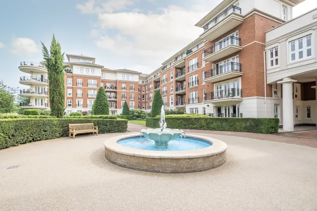 Clevedon Road, Twickenham, TW1, photo 1
