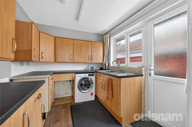 Photo 2 — Rednal Mill Drive, Rednal, Birmingham, West Midlands, B45 8XZ