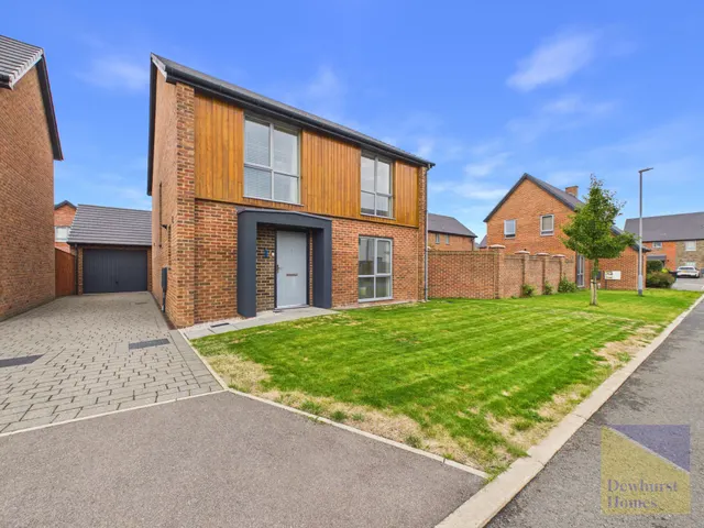Maple Drive, Elswick, Elswick, Lancashire, PR4 3GQ, photo 1