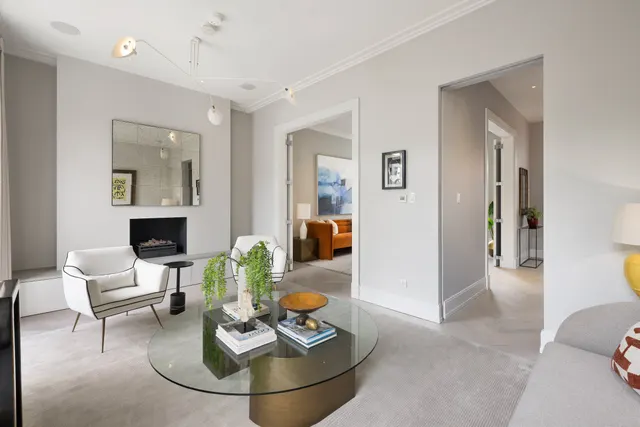 Photo 2 — Phillimore Terrace, Kensington, London