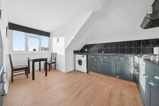 St Leonard's Road, Ealing, W13, photo 3