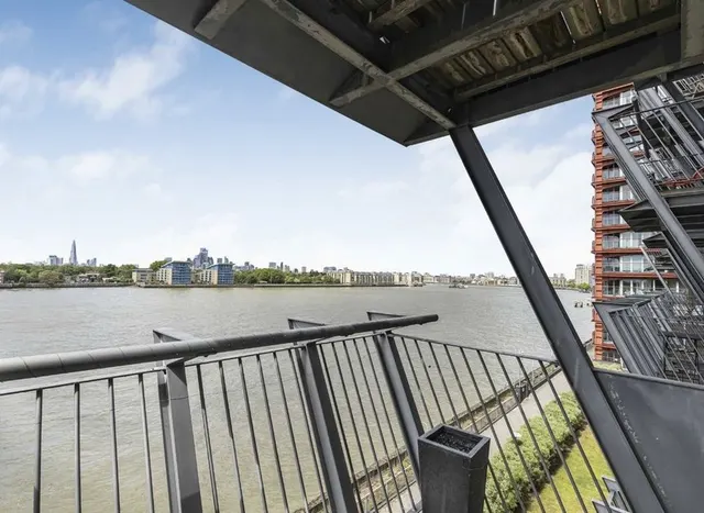 Hutchings Street, Canary Wharf, E14, photo 1