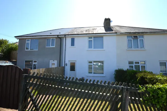 Salisbury Avenue, Torquay, Devon, TQ2