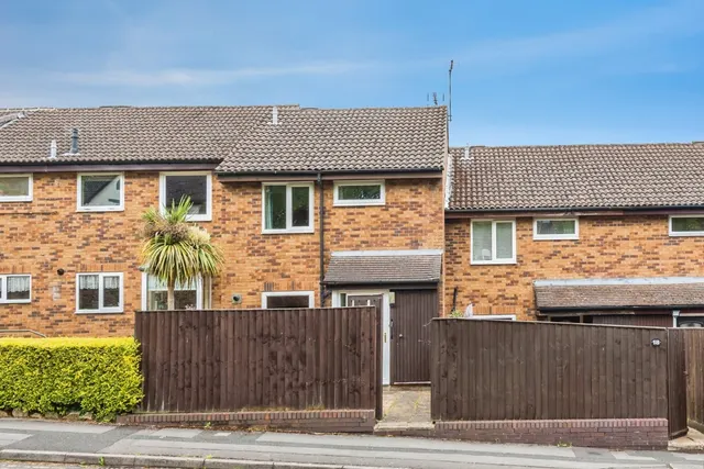 The Weavers, Swindon, Wiltshire, SN3, photo 1
