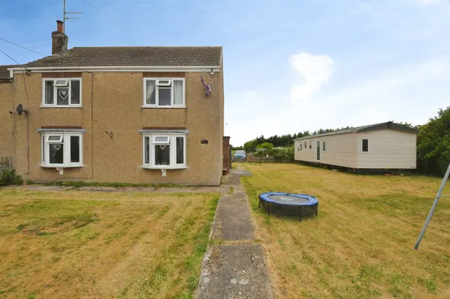 Main Road, New Bolingbroke, Boston, photo 1