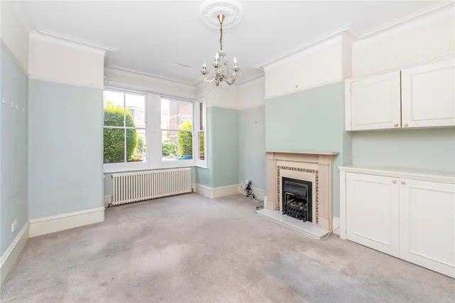 Photo 3 — Sunnyside Road, Teddington, TW11 0RP
