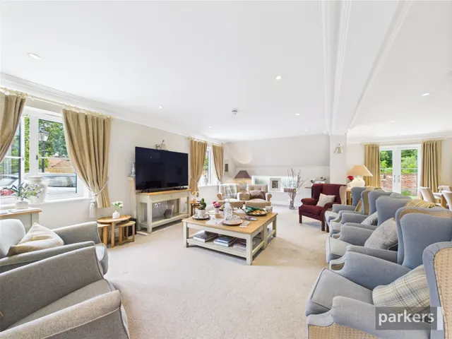 Bridge Park, Twyford, RG10, photo 1