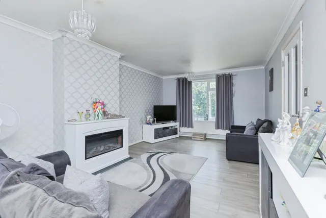 Pitchens Close, Leicester, LE4, photo 3