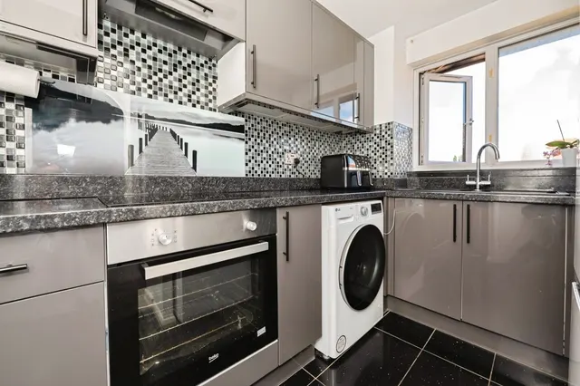 Photo 2 — Parsonage Road, Grays, Essex, RM20