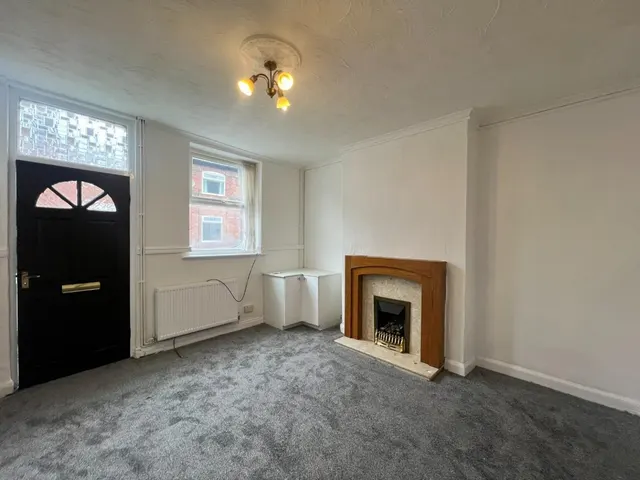 Ramsden Street, Castleford, WF10, photo 2