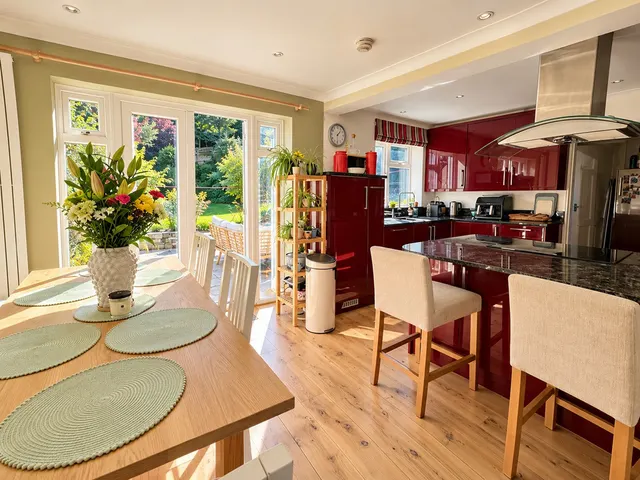 Pell Close, Wadhurst, photo 3