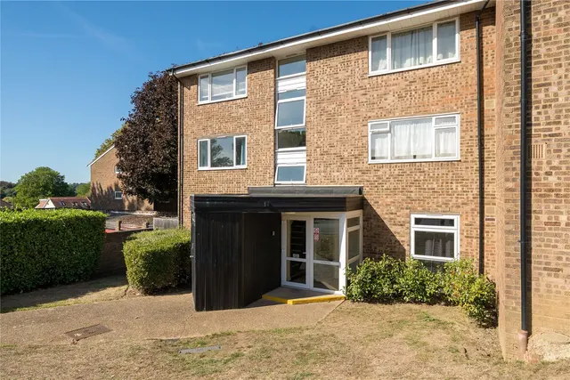 Dyke Drive, Orpington, BR5, photo 1