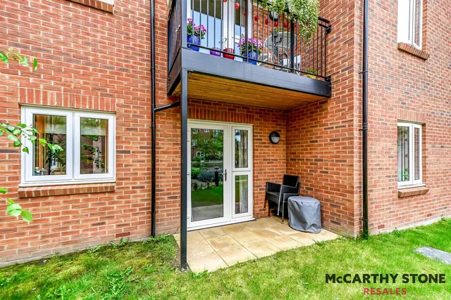 High View, Bedford, MK41, photo 1