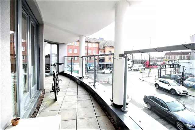 Green Lanes, Palmers Green, photo 2