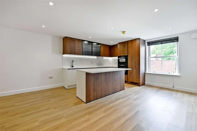 Photo 2 — Lombard Street, Bedminster, Bristol, Somerset, BS3 4FR