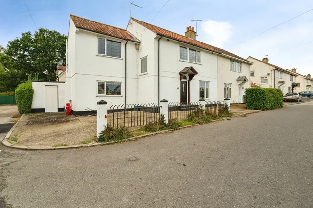 Oak Crescent, Eye, IP23, photo 1