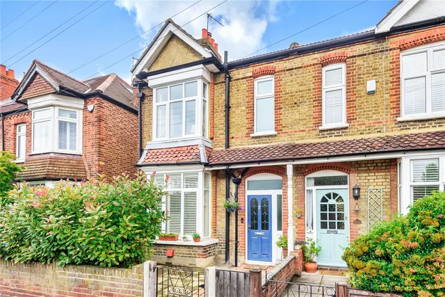 Percy Road, Hampton, TW12 2JW, photo 1