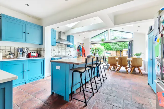 Photo 3 — Percy Road, Hampton, TW12 2JW